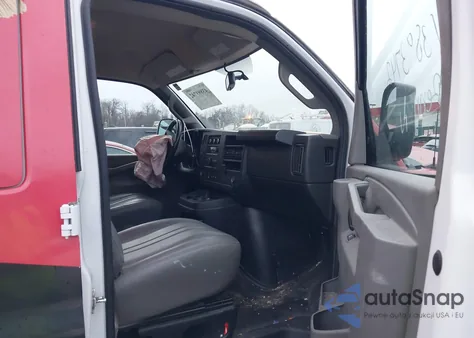 2022 Chevrolet Express Cargo Rwd 2500 Regular Wheelbase Wt z USA, uszkodzony, nr VIN 1GCWGAF74N1170573